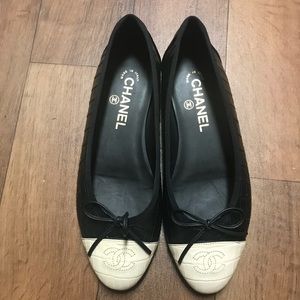 CHANEL alligator CC cap toe ballerina flats